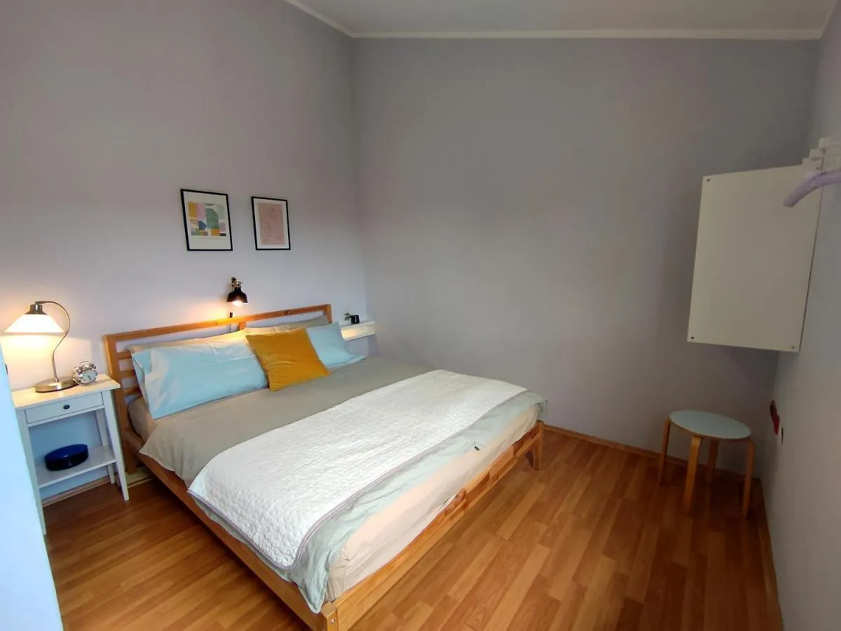 Apartment For Two 200M From The Beach Pula