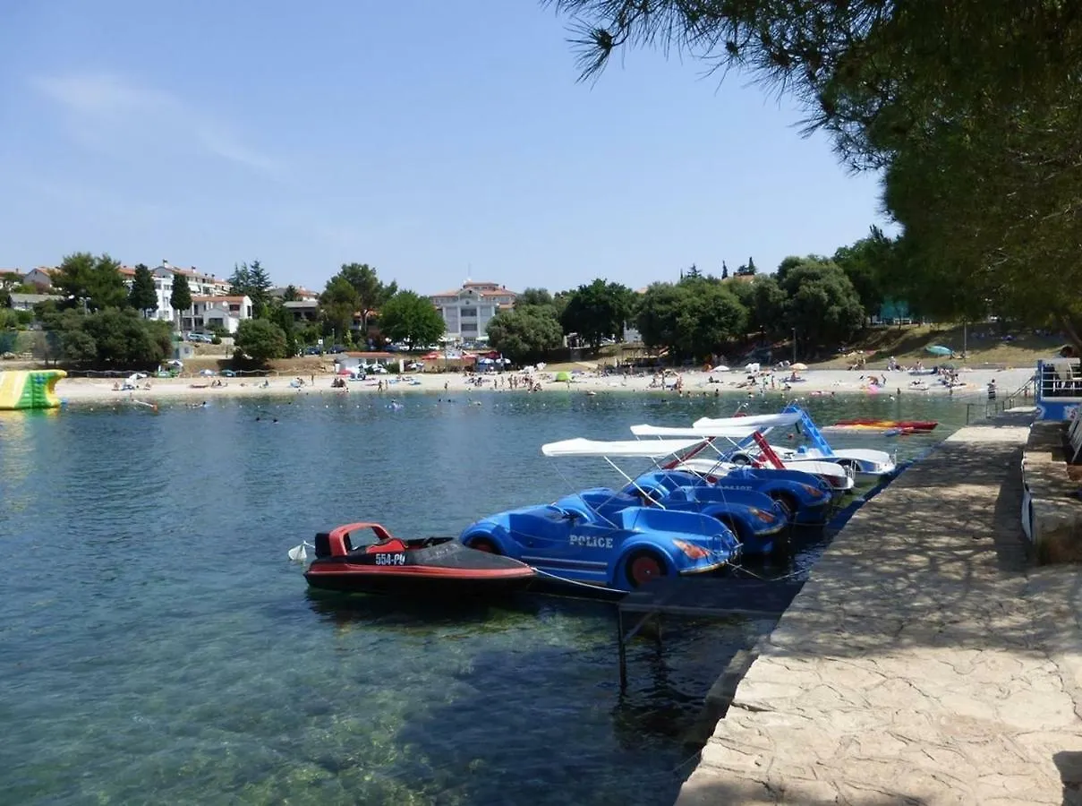 Apartment For Two 200M From The Beach Pula 0*,