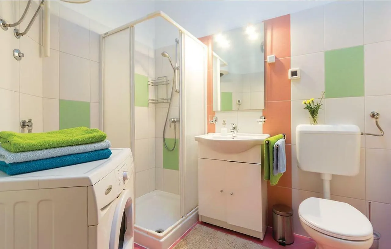 Apartment For Two 200M From The Beach Pula